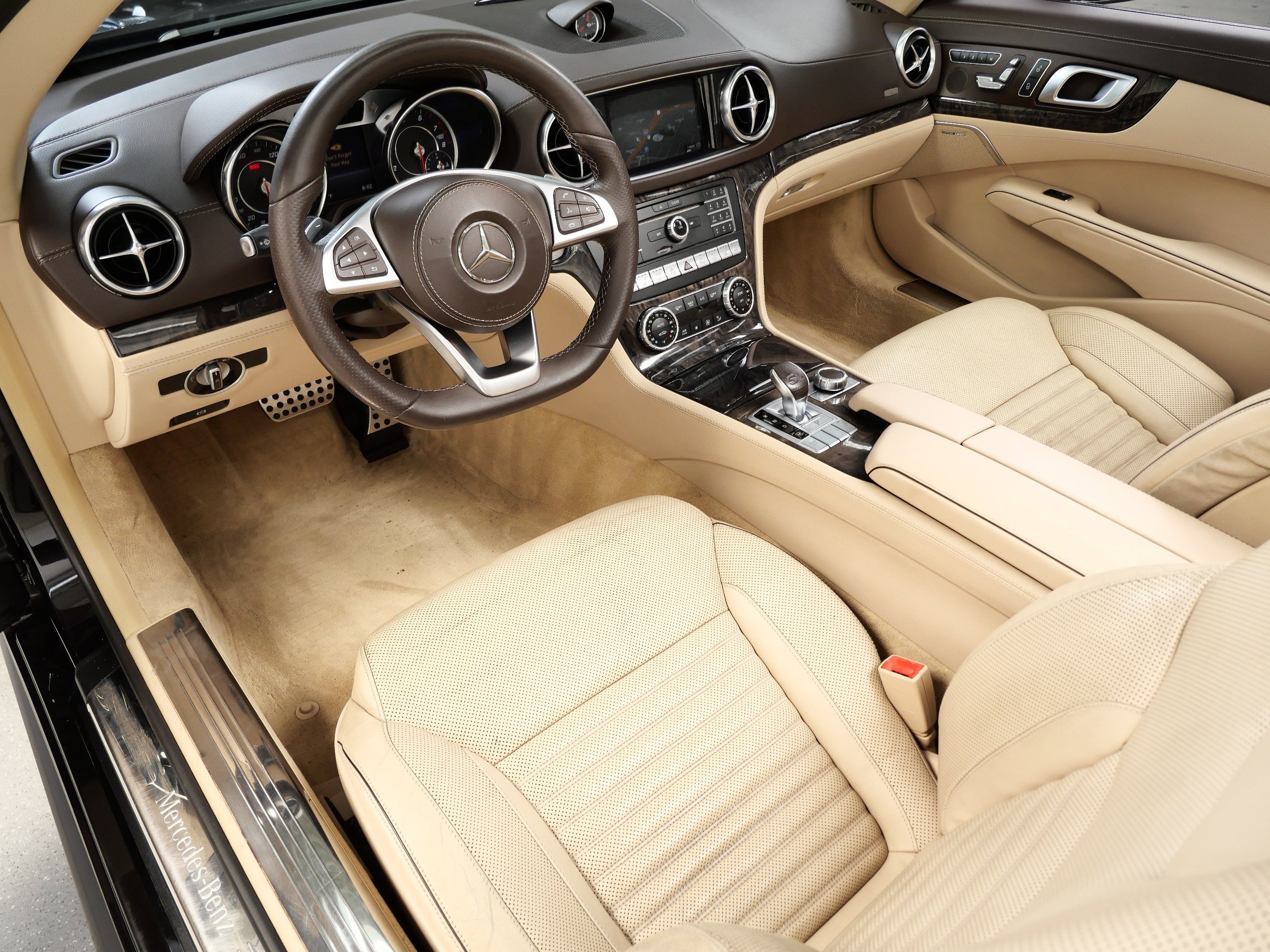 Used 2017 Mercedes-Benz SL Roadster SL550 with VIN WDDJK7DA6HF043606 for sale in Minnetonka, Minnesota