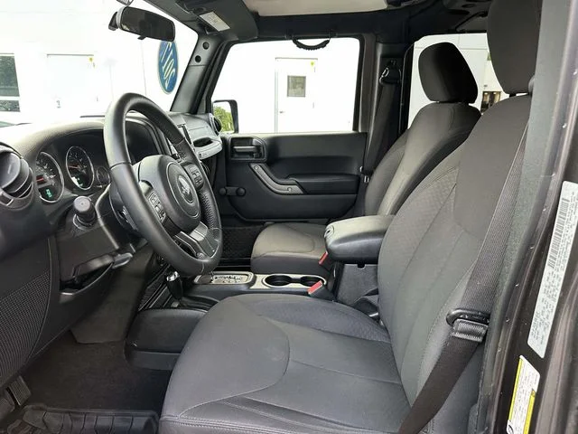 Used 2017 Crystal Metallic Jeep Unlimited Willys image 15