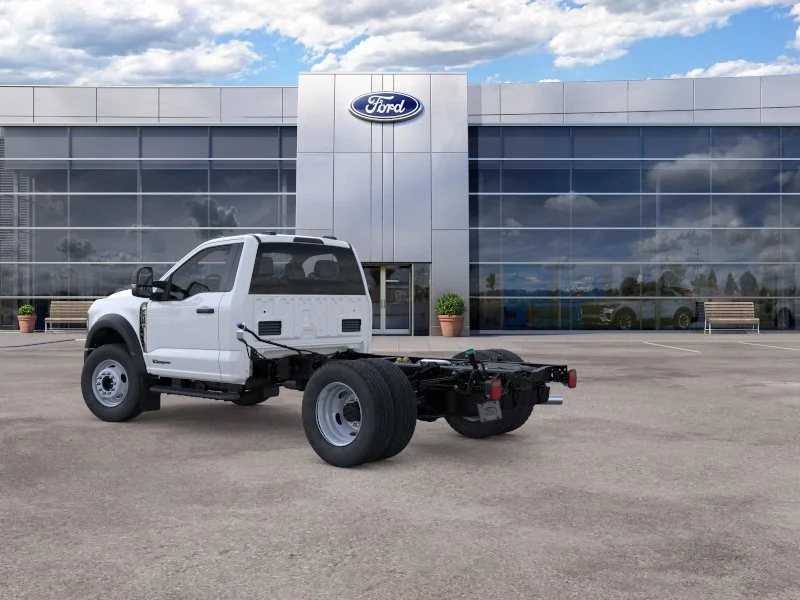 New 2026 Oxford White Ford F-600® XL image 4