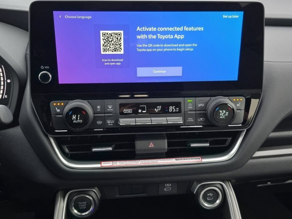 Used 2026 Pearl Toyota XLE image 4