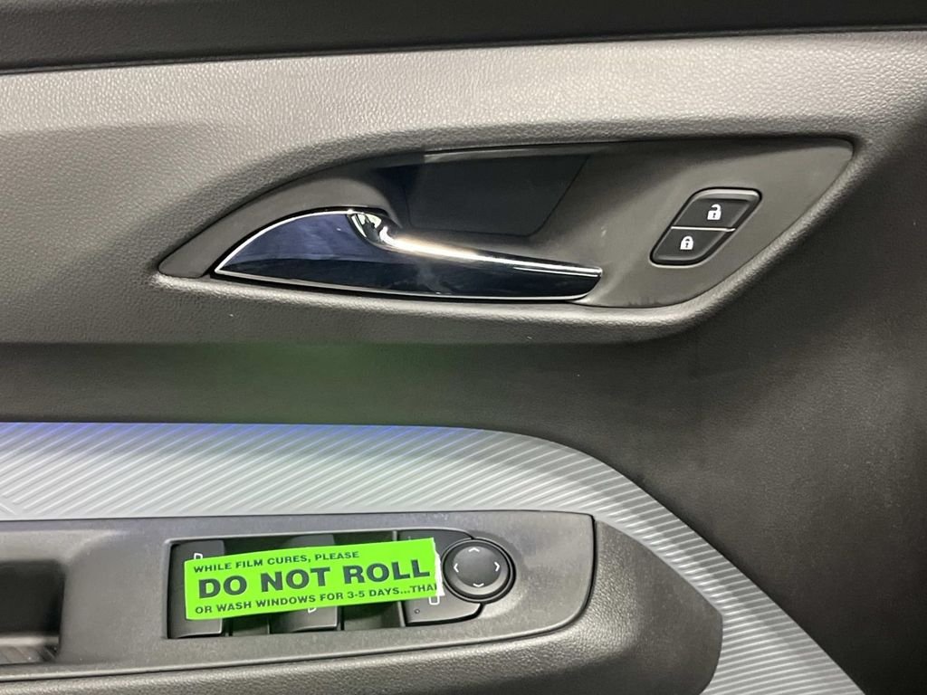 2027 Chevrolet Bolt RS - Photo 16