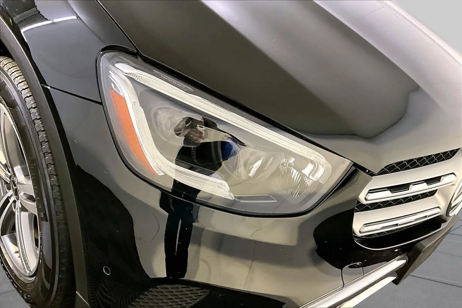 Certified Used 2022 Black Mercedes-Benz GLC 300 image 27