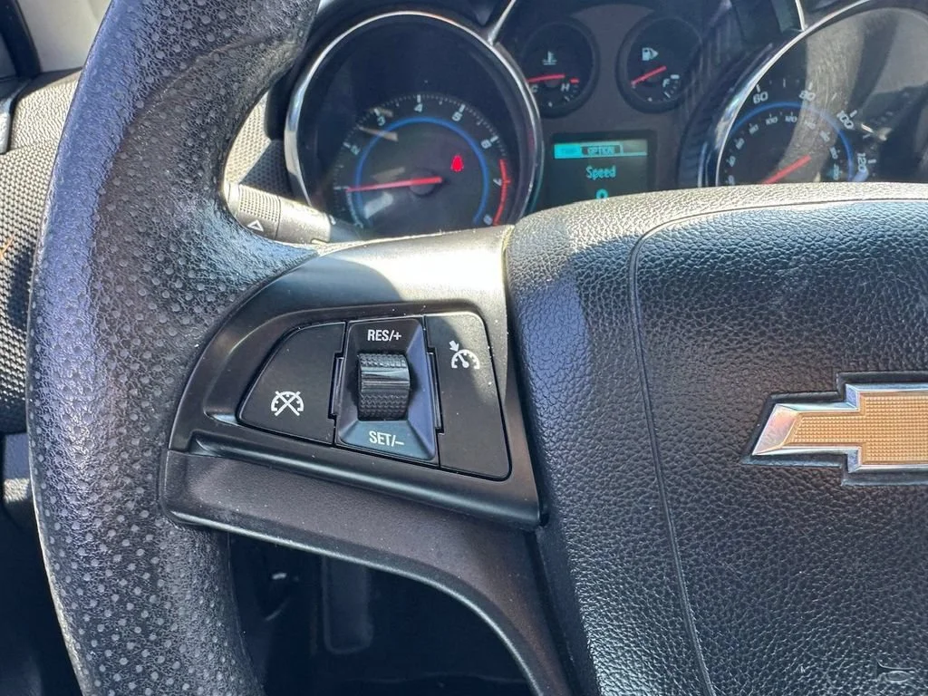 Used 2015 Tungsten Metallic Chevrolet LT image 30
