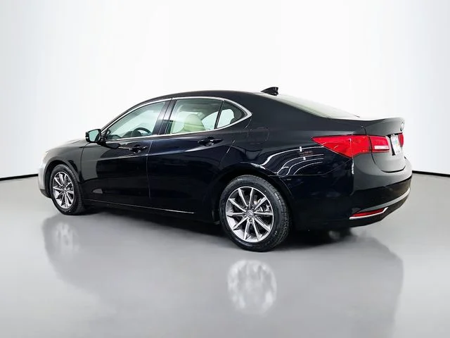 Used 2020 Majestic Black Pearl Acura 2.4L image 7