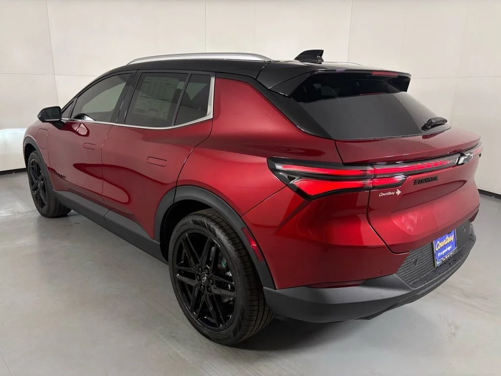 New 2026 Radiant Red Tintcoat Chevrolet LT image 8