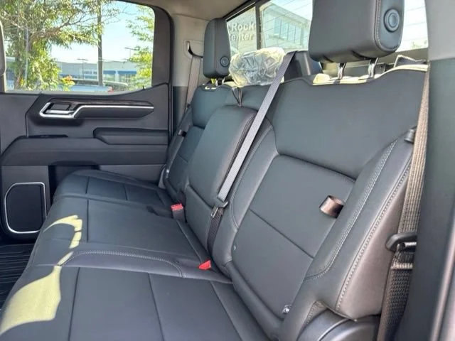 New 2026 Onyx Black GMC SLT image 18