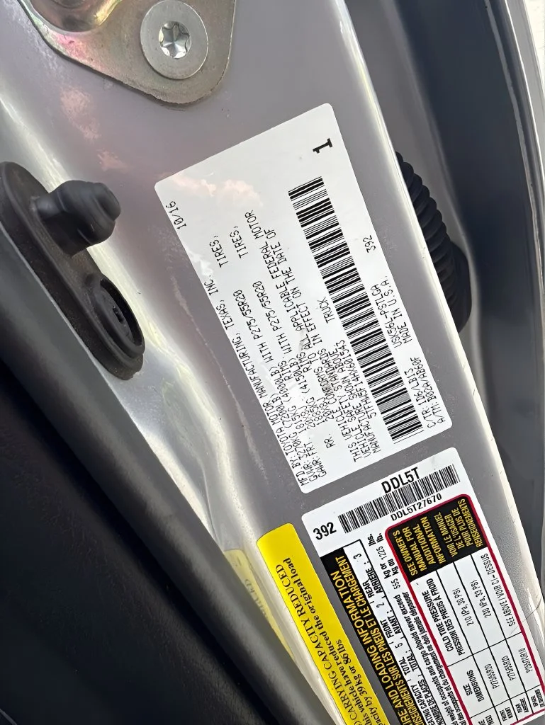 Used 2017 Silver Toyota Limited image 27