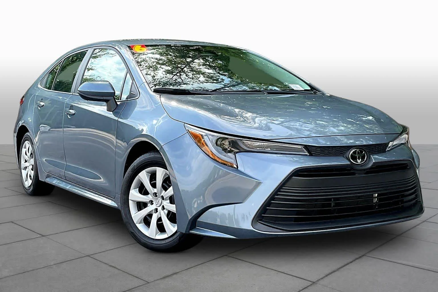 Used 2026 Celestite Toyota LE image 3
