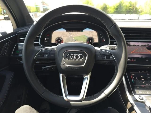 2025 Audi Q7 Premium Plus - Photo 11