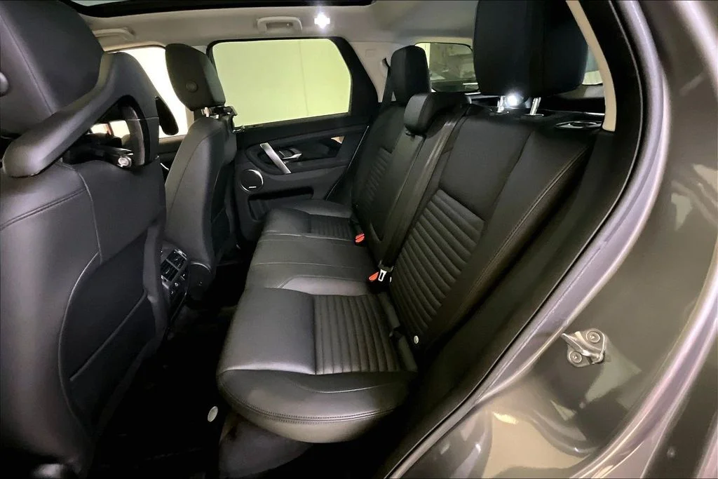 Used 2025 Gray Land Rover S image 27