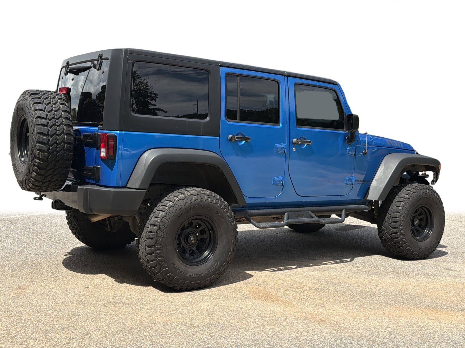 Used 2016 Hydro Blue Pearlcoat Jeep Willys Wheeler image 19