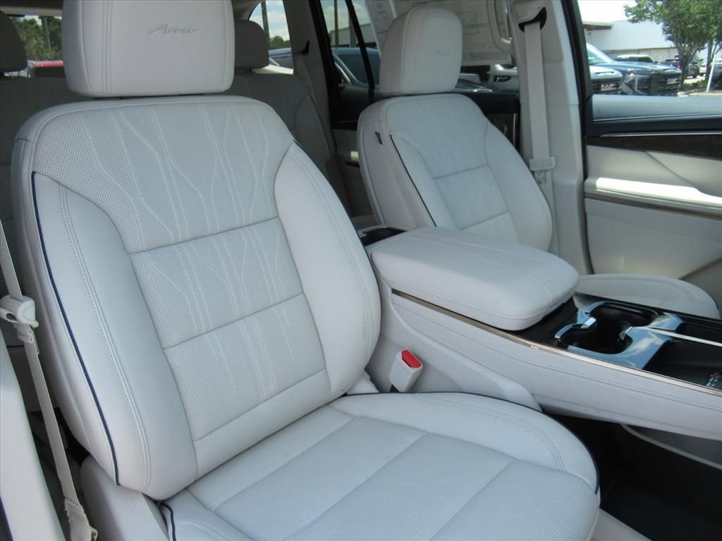 2026 Buick Enclave Avenir - Photo 9