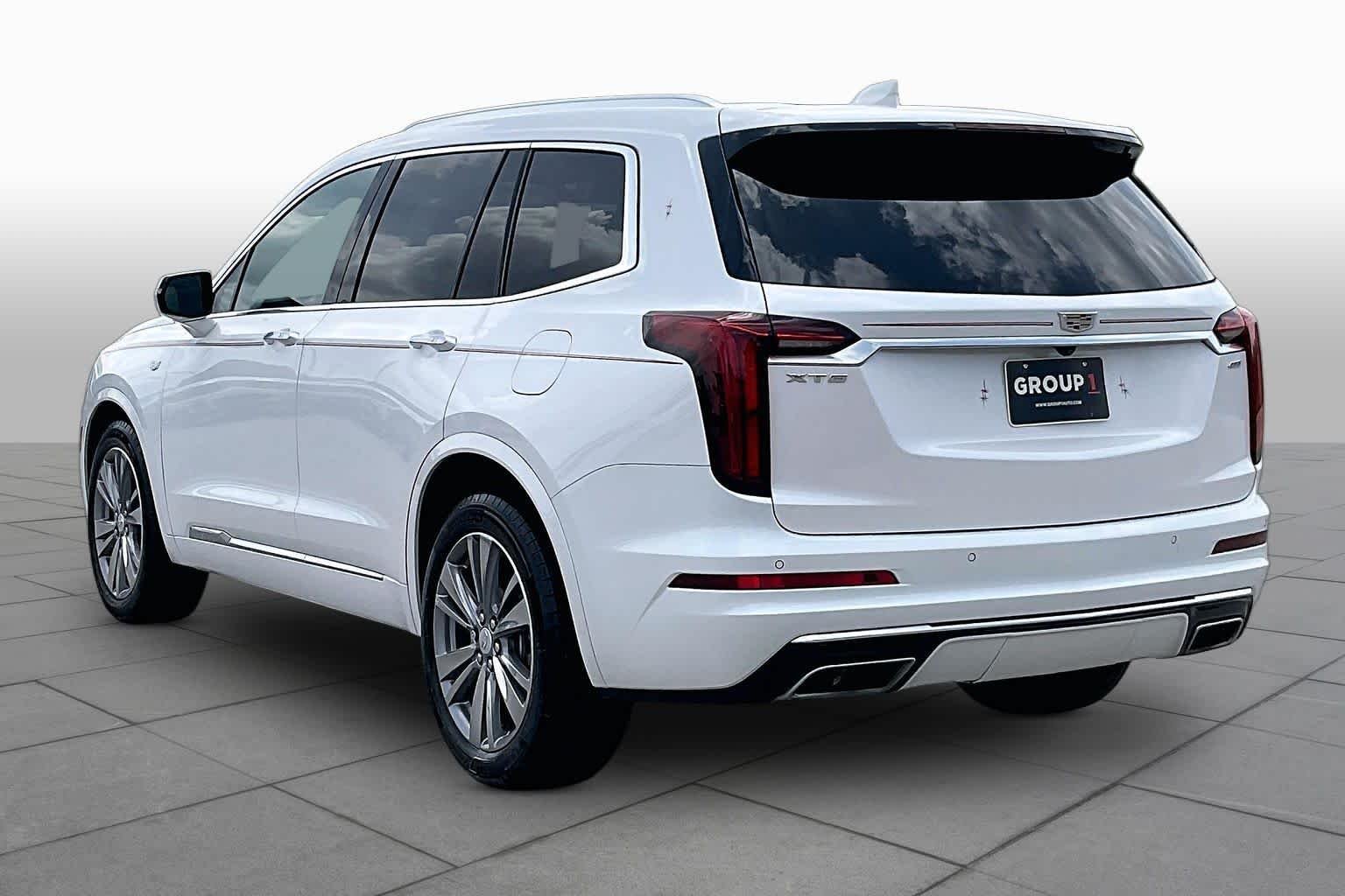 Used 2024 Crystal White Tricoat Cadillac FWD Premium Luxury image 12