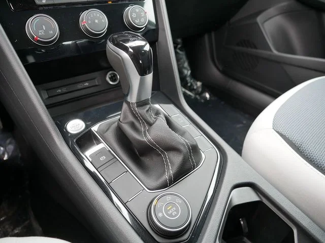 New 2026 Black Volkswagen 1.5T S image 11