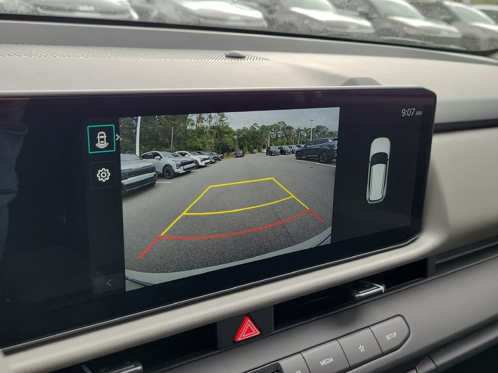New 2027 Snow White Pearl Kia S image 28