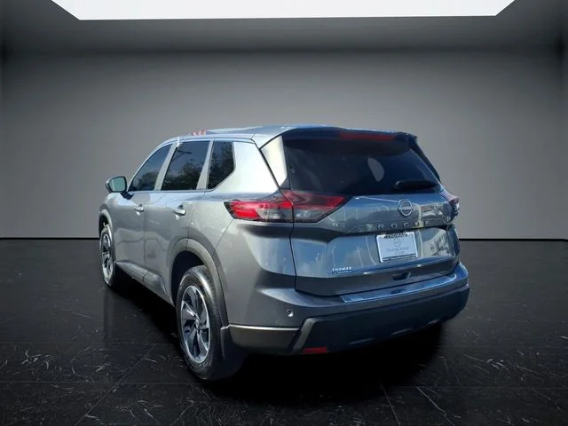 Used 2026 Gray Nissan SV image 5