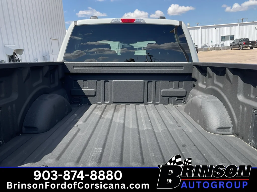 Used 2024 Avalanche Ford STX image 9
