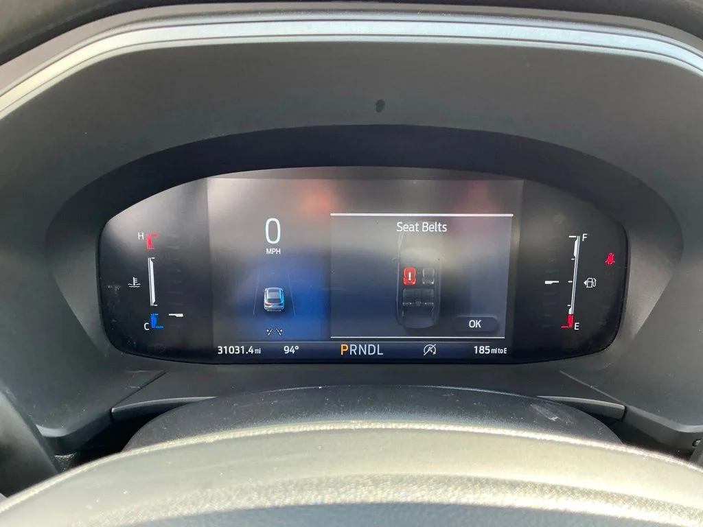 Used 2025 Gray Ford Active image 30