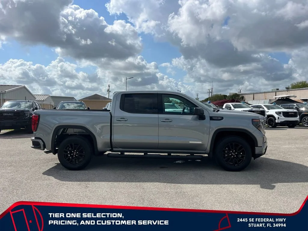 New 2026 Sterling Metallic GMC Elevation image 8