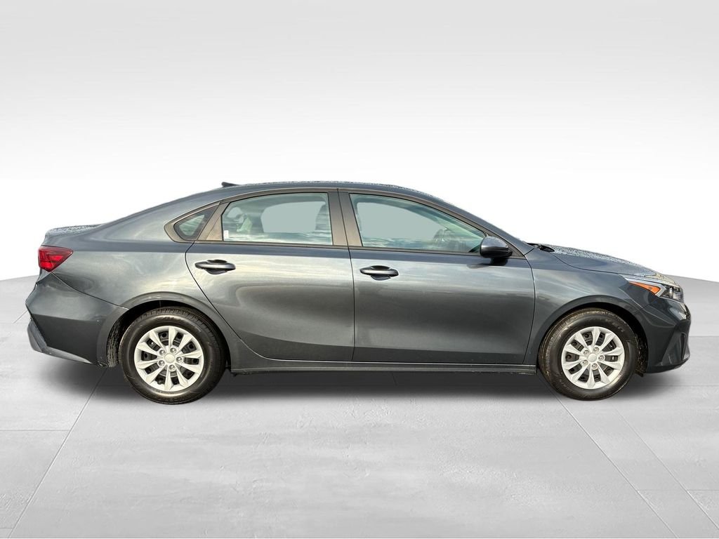 Used 2024 Gray Kia LX image 4