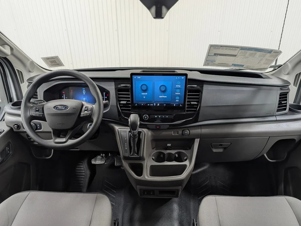 New 2026 Oxford White Ford Cutaway image 3