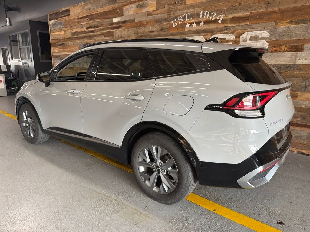 Used 2025 Gray Kia SX image 6