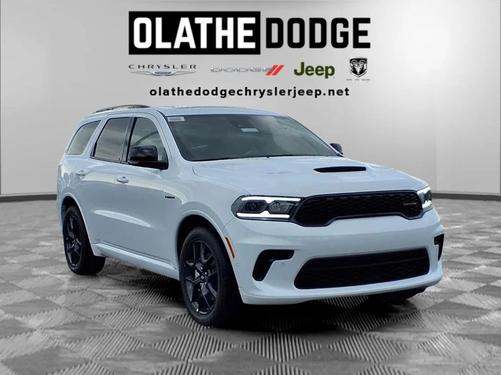 New 2026 White Knuckle Clear-Coat Exterior Paint Dodge GT Plus HEMI V8 image 29