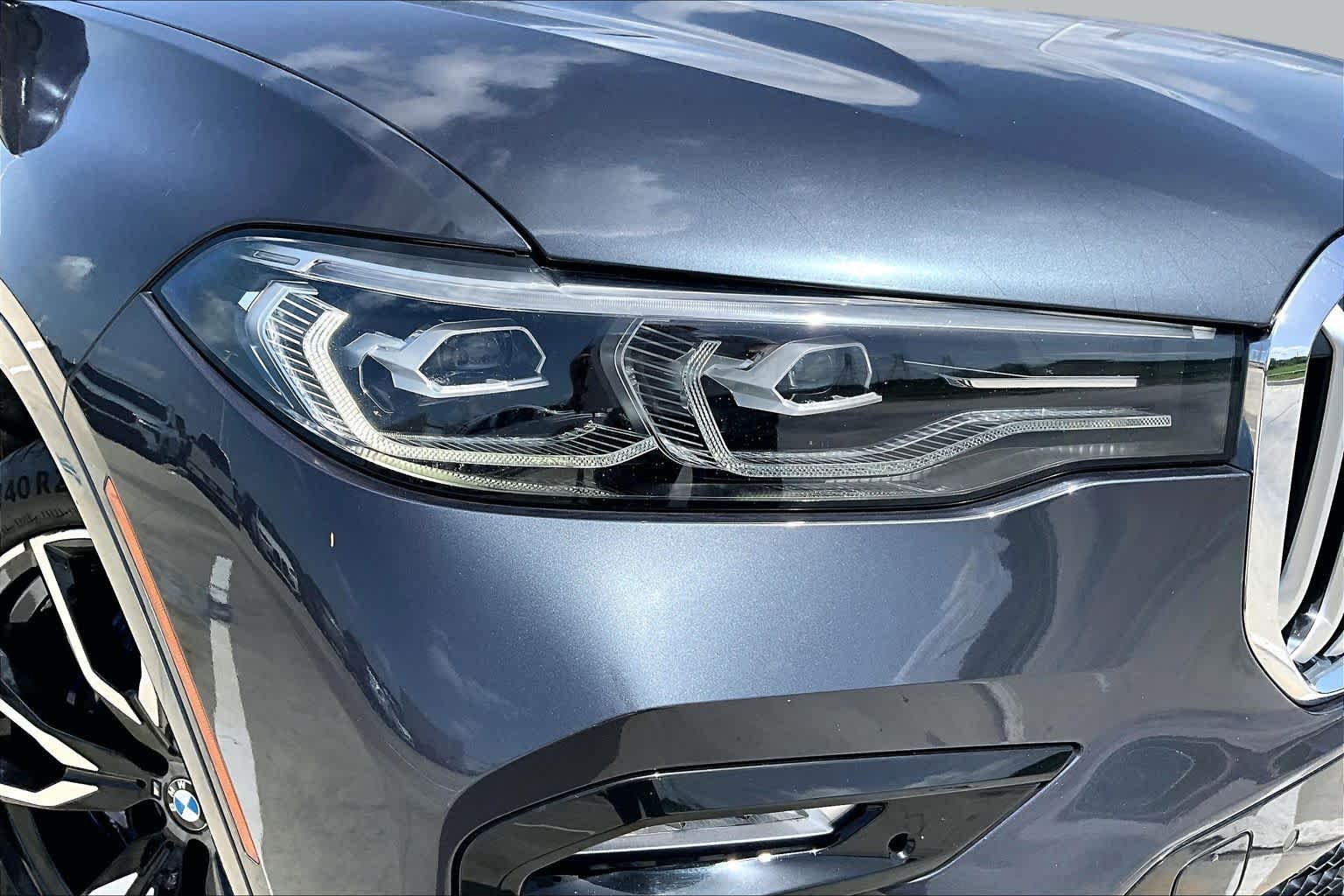 Used 2019 Arctic Gray Metallic BMW xDrive50i image 26