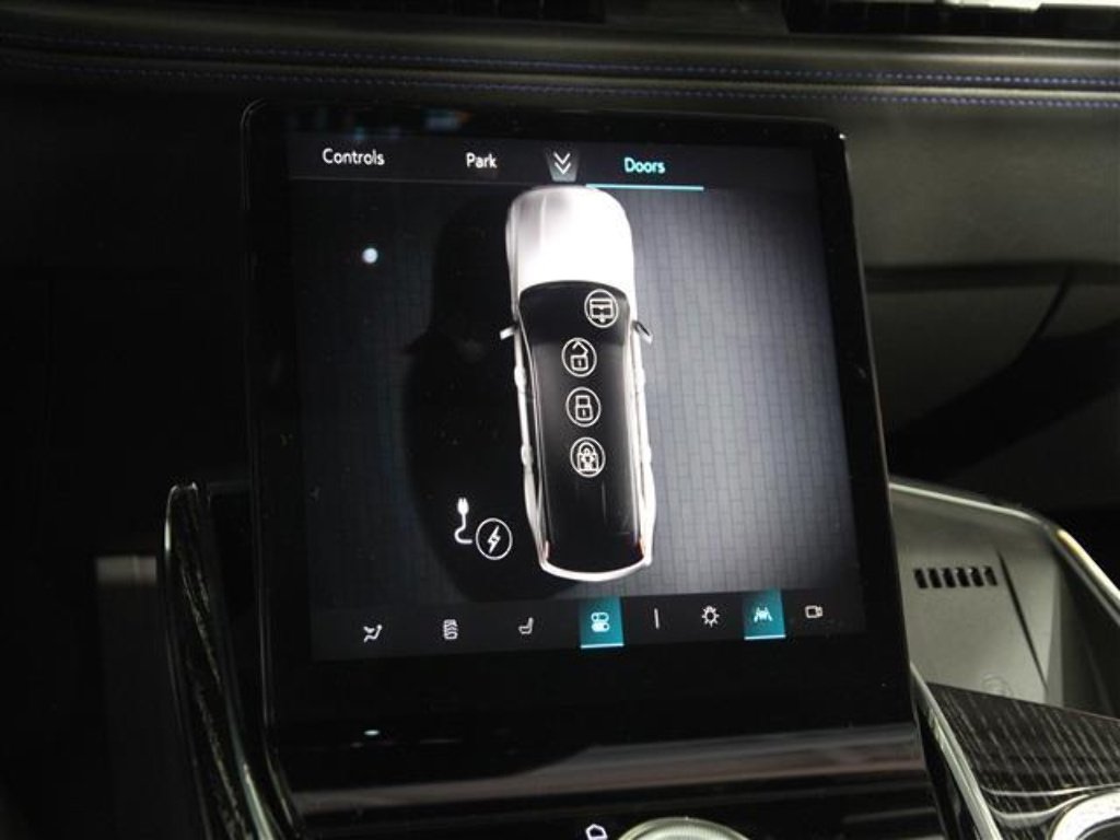 2025 Cadillac Escalade IQ Luxury 1 - Photo 20