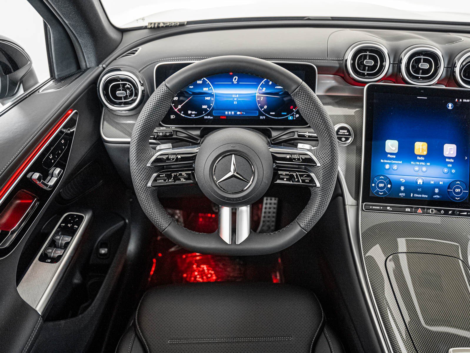New 2026 Black Mercedes-Benz GLC 300 image 14