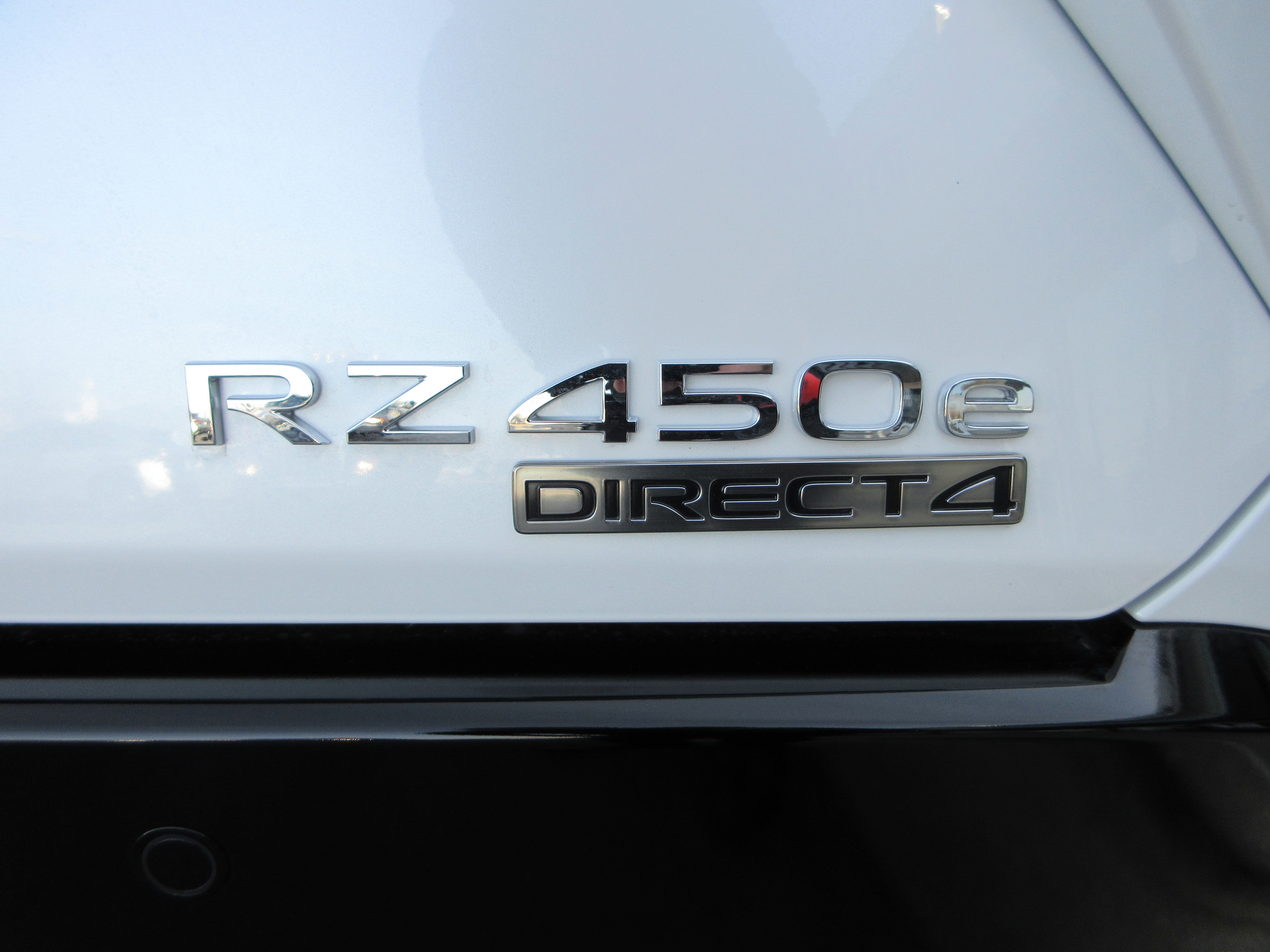 2026 Lexus RZ Premium - Photo 8