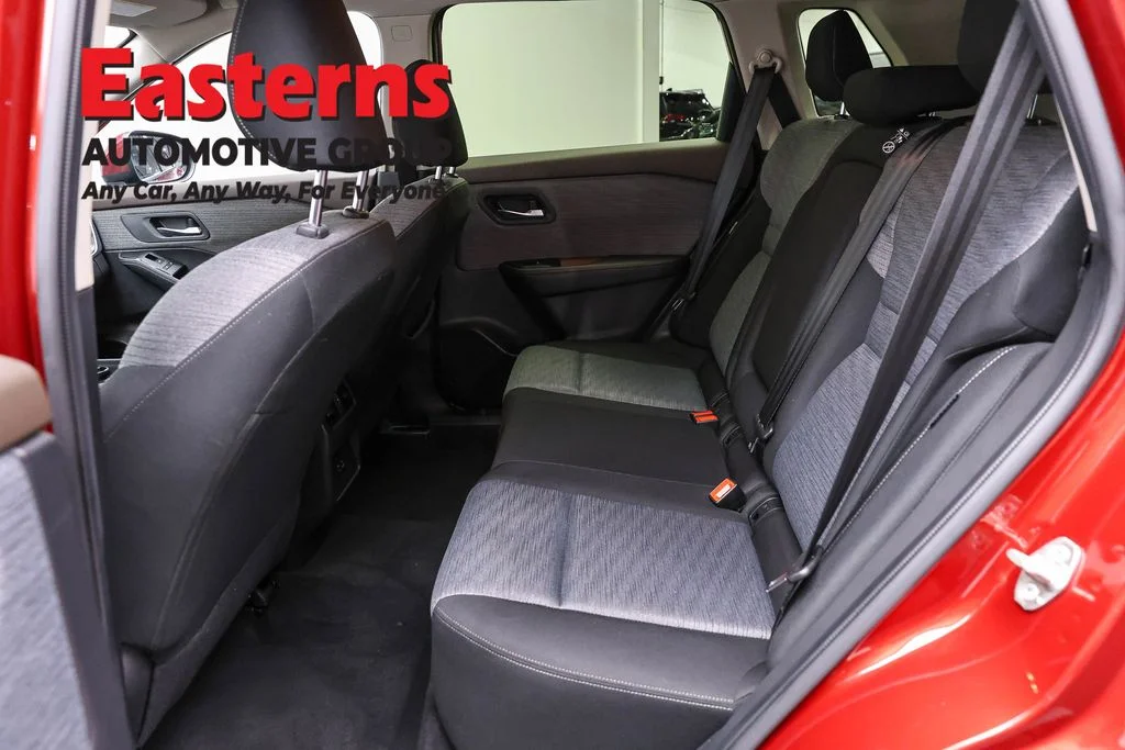 Used 2023 Red Nissan SV image 21