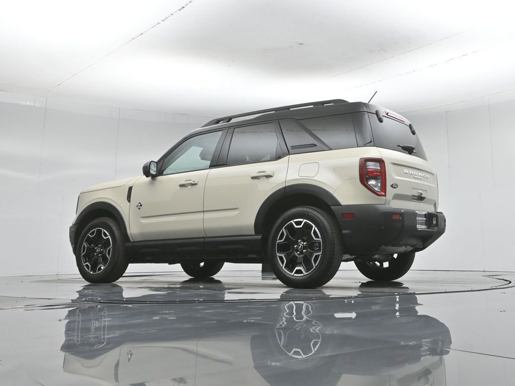 Certified Used 2025 Beige Ford Outer Banks image 53