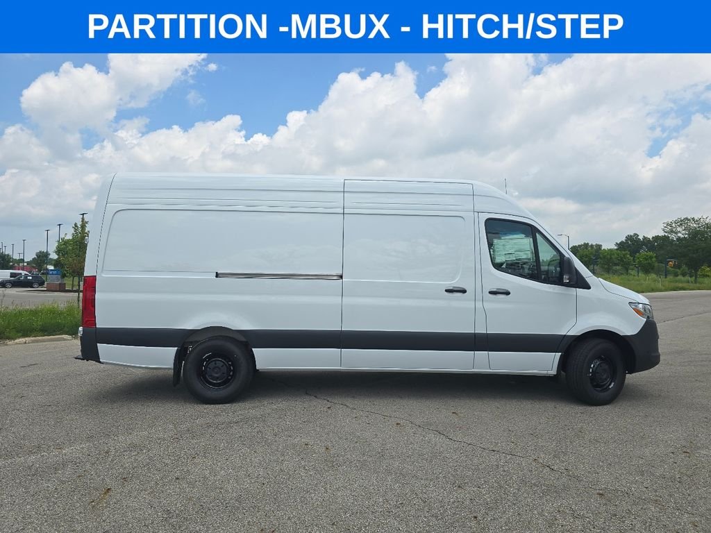 New 2026 Arctic White Mercedes-Benz Cargo 170 WB image 12