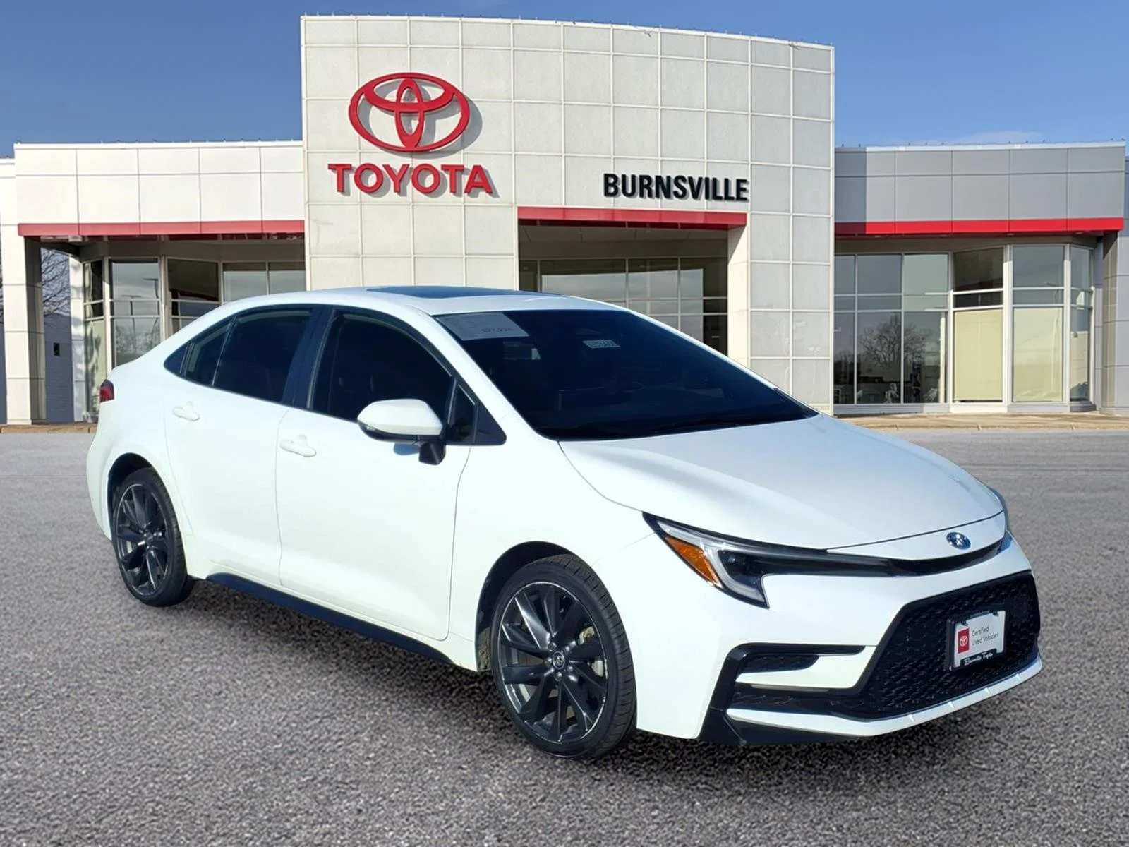 Certified Used 2024 White Toyota SE image 1