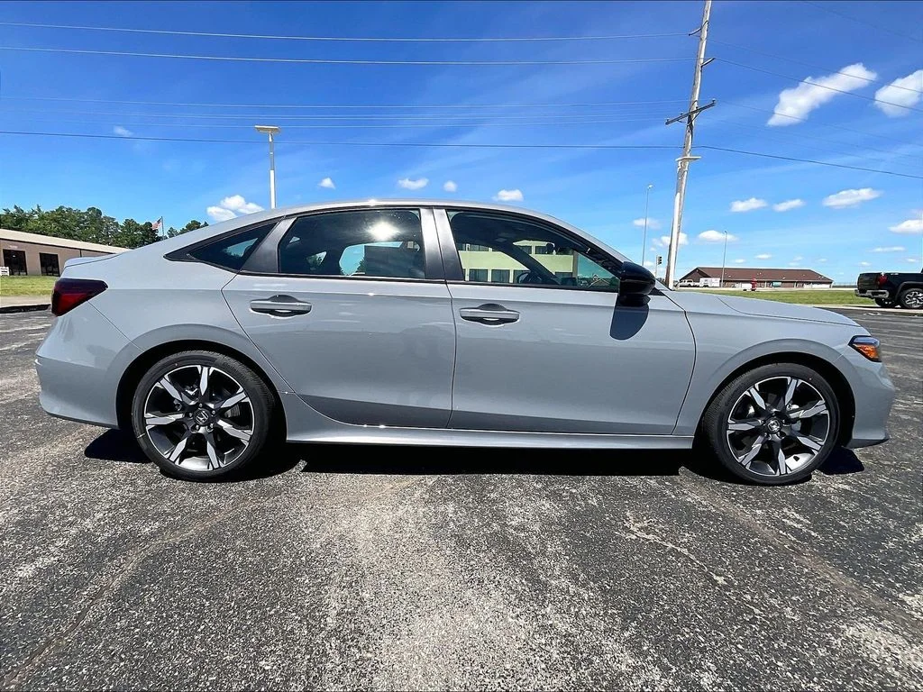 New 2026 Urban Gray Pearl Honda Sport Touring image 2