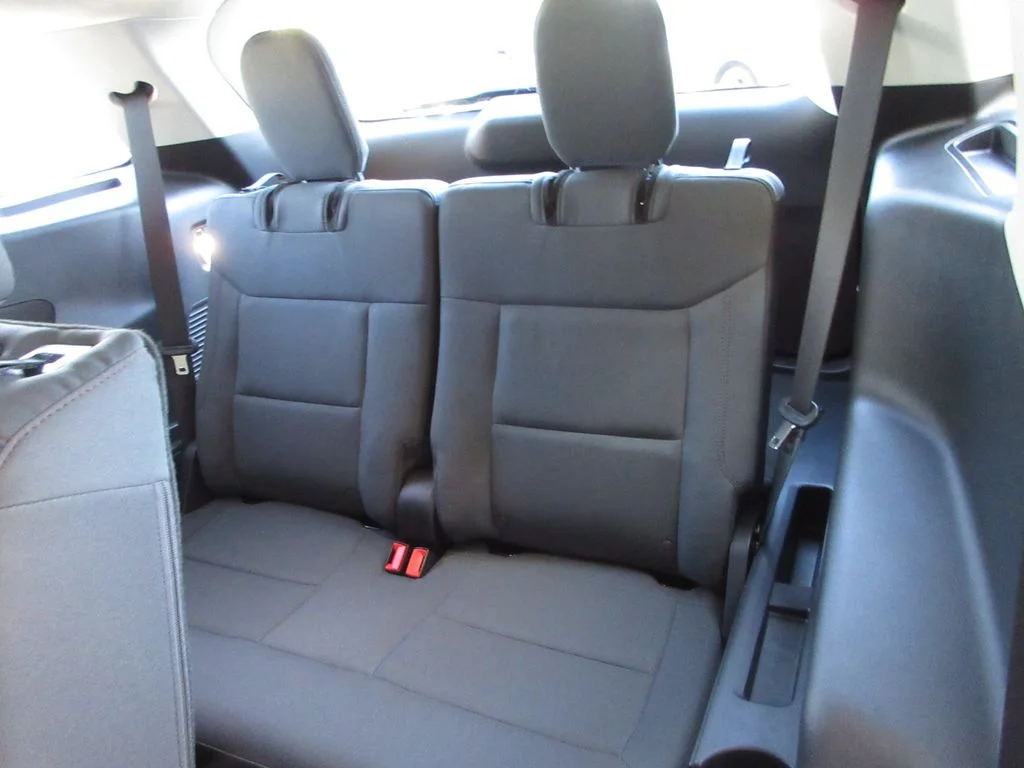 New 2026 Vapor Blue Metallic Ford Active image 25