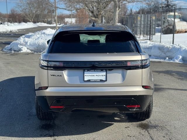 New 2026 Batumi Gold Land Rover Dynamic SE image 4