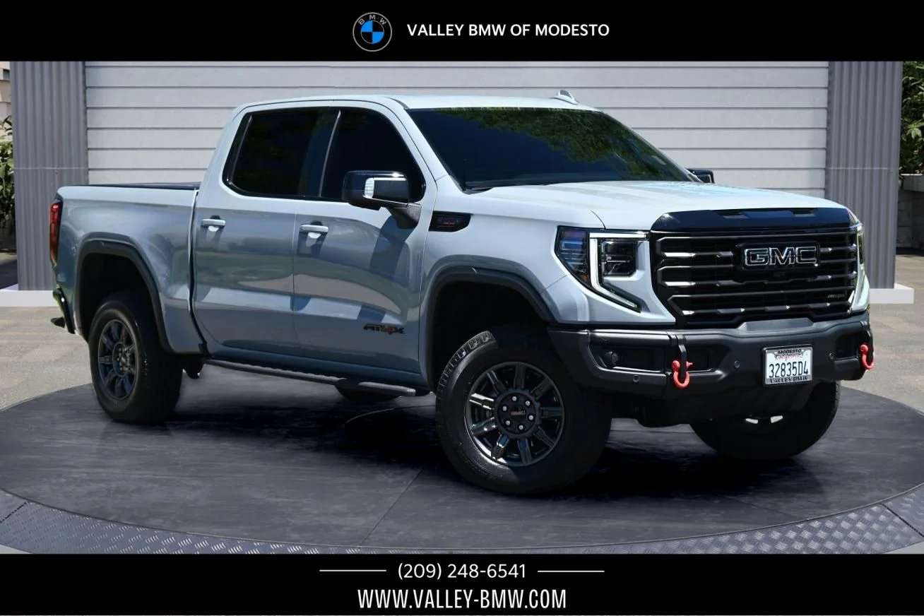 2024 GMC Sierra 4WD Crew Cab Short Box AT4X's photo