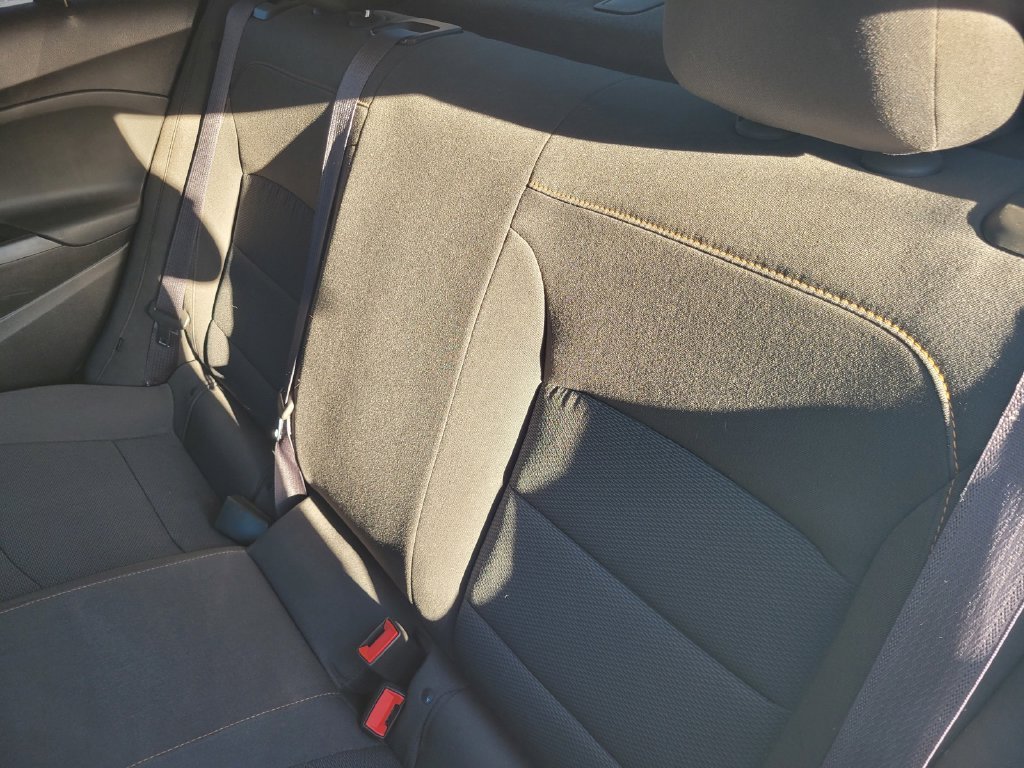 2016 Chevrolet Cruze LS - Photo 17