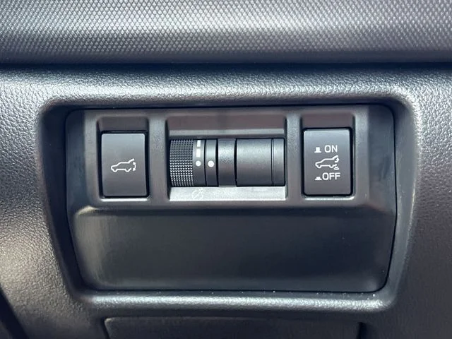 Used 2025 Beige Subaru Touring image 30