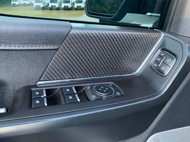 Used 2023 White Ford Raptor image 23