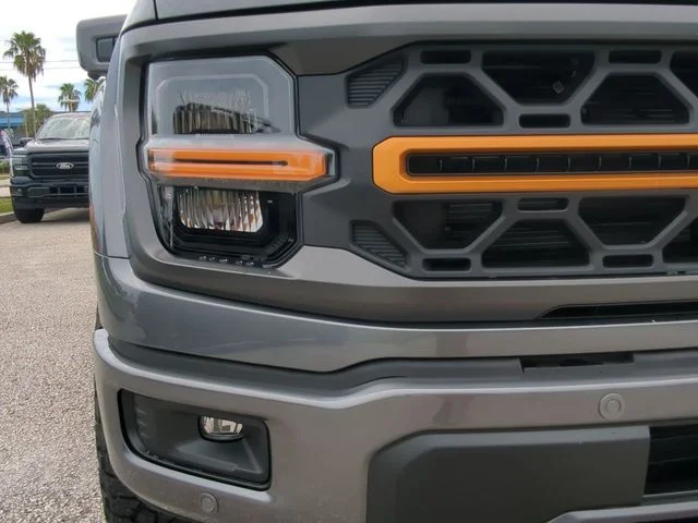 New 2026 Carbonized Gray Metallic Ford Tremor® image 10