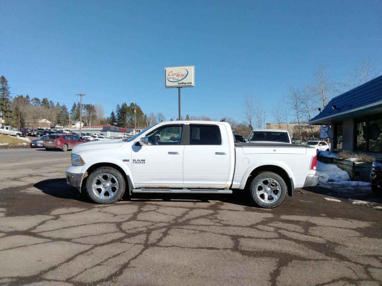 2015 RAM Ram 1500 Pickup Laramie
