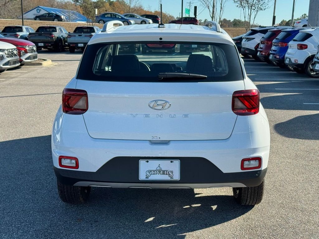 Used 2026 White Hyundai SEL image 10