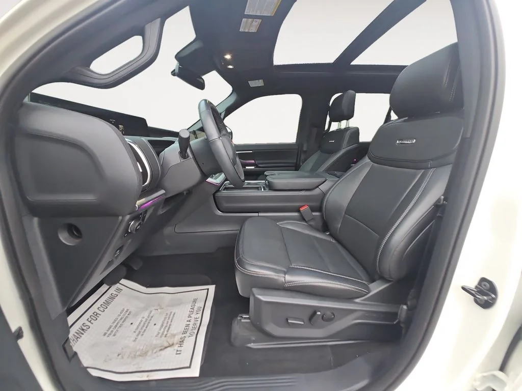 Used 2025 White Ford Platinum image 10
