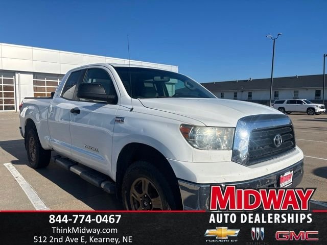 Used 2007 White Toyota SR5 image 1
