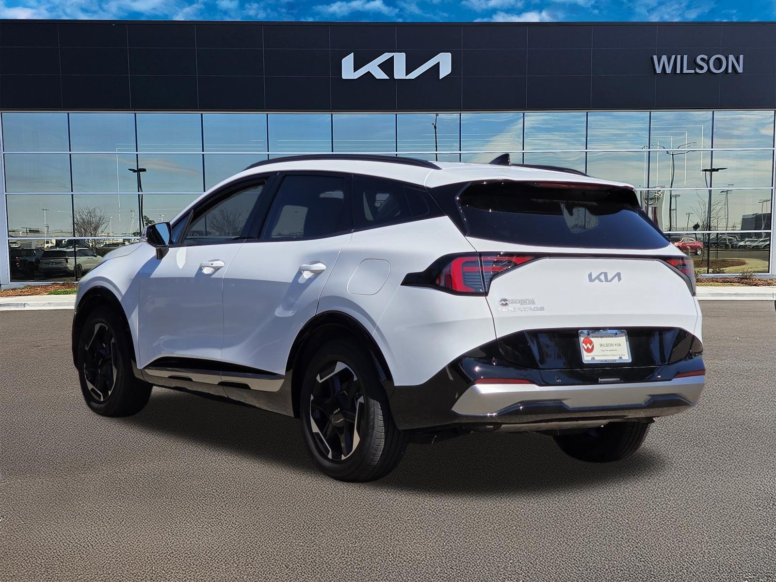 Used 2026 Glacial White Pearl Kia SX image 6