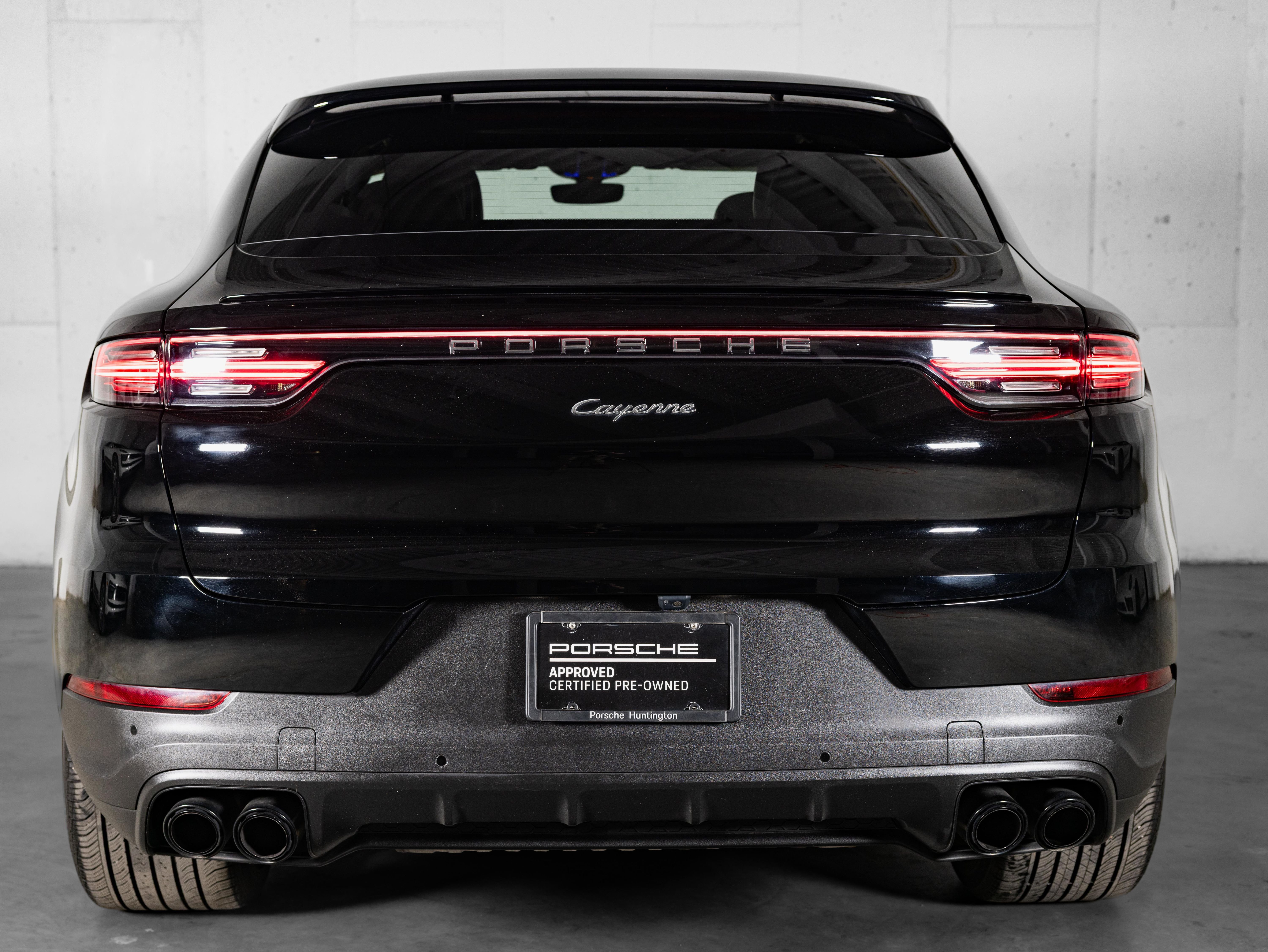 Certified Used 2022 Black Porsche  image 7