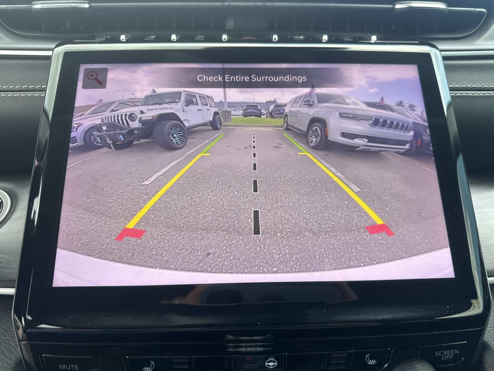 Used 2022 White Jeep Limited image 27